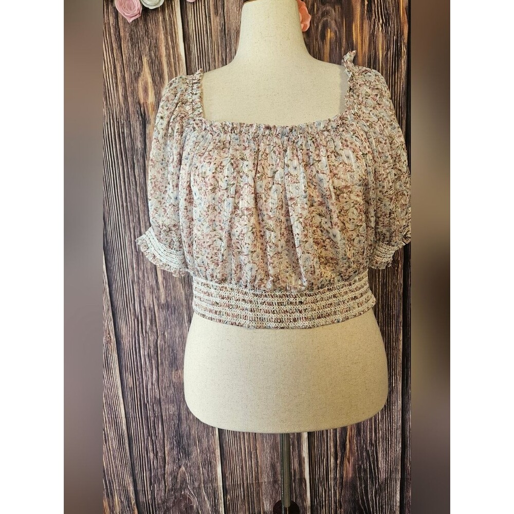 Arula Delicate Floral Cropped Peasant Blouse Plus Size 3X